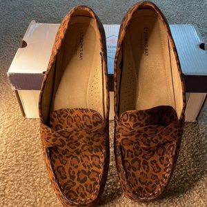 St John Bay Womens loafer leopard